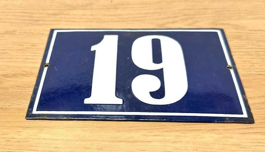 Numero de porta antigo esmaltado 19, numero de policia