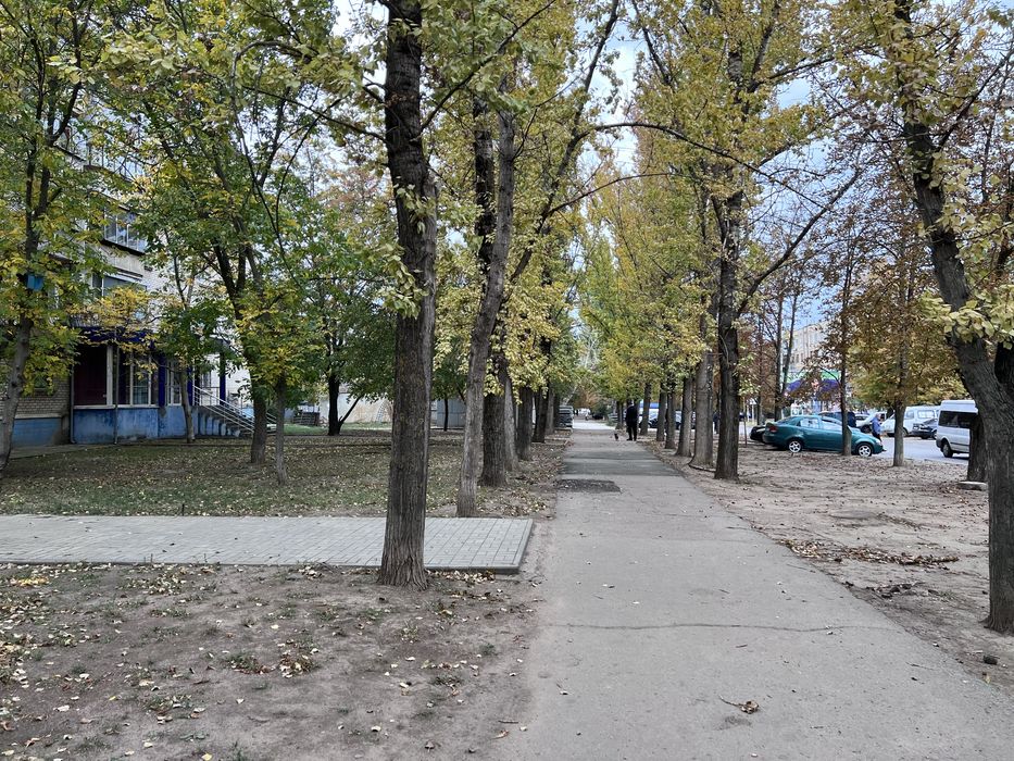 Оренда нежитлового приміщення в Нікополі район Кристал