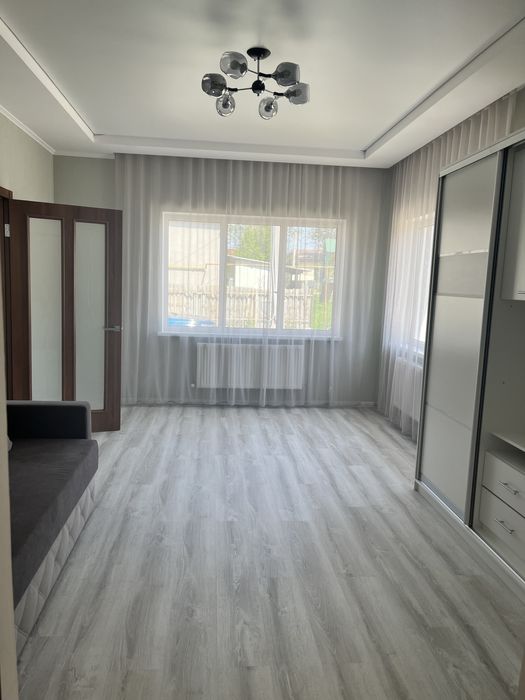 Продается дом на асфальте