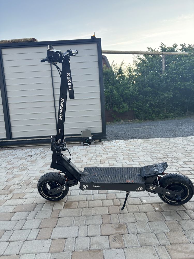 Kugo Kirin G4 чудовий самокат