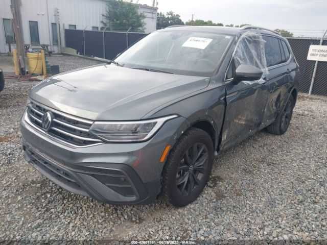2024 VOLKSWAGEN TIGUAN 2.0T SE в дорозі