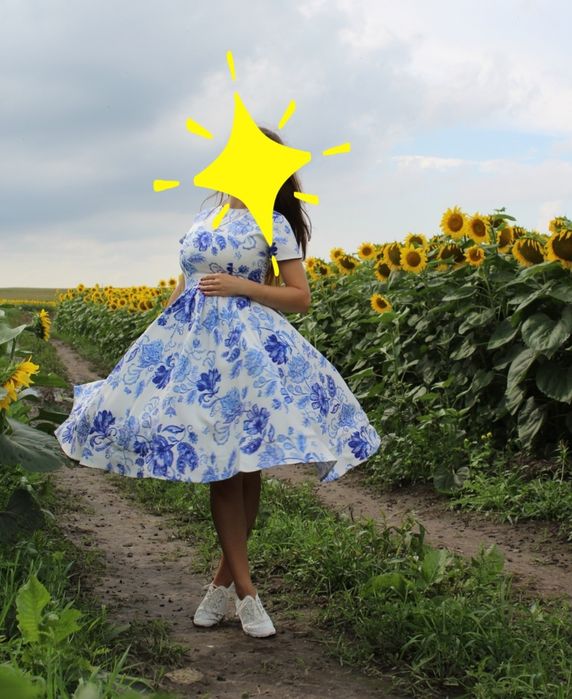 Літнє плаття в квітковий принт