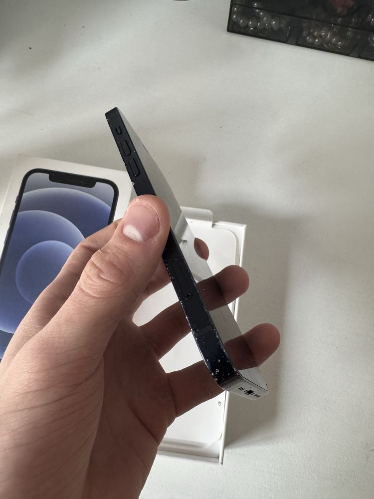 iPhone 12 (128) (no iphone 11, iphone 13, iphone 14, apple )