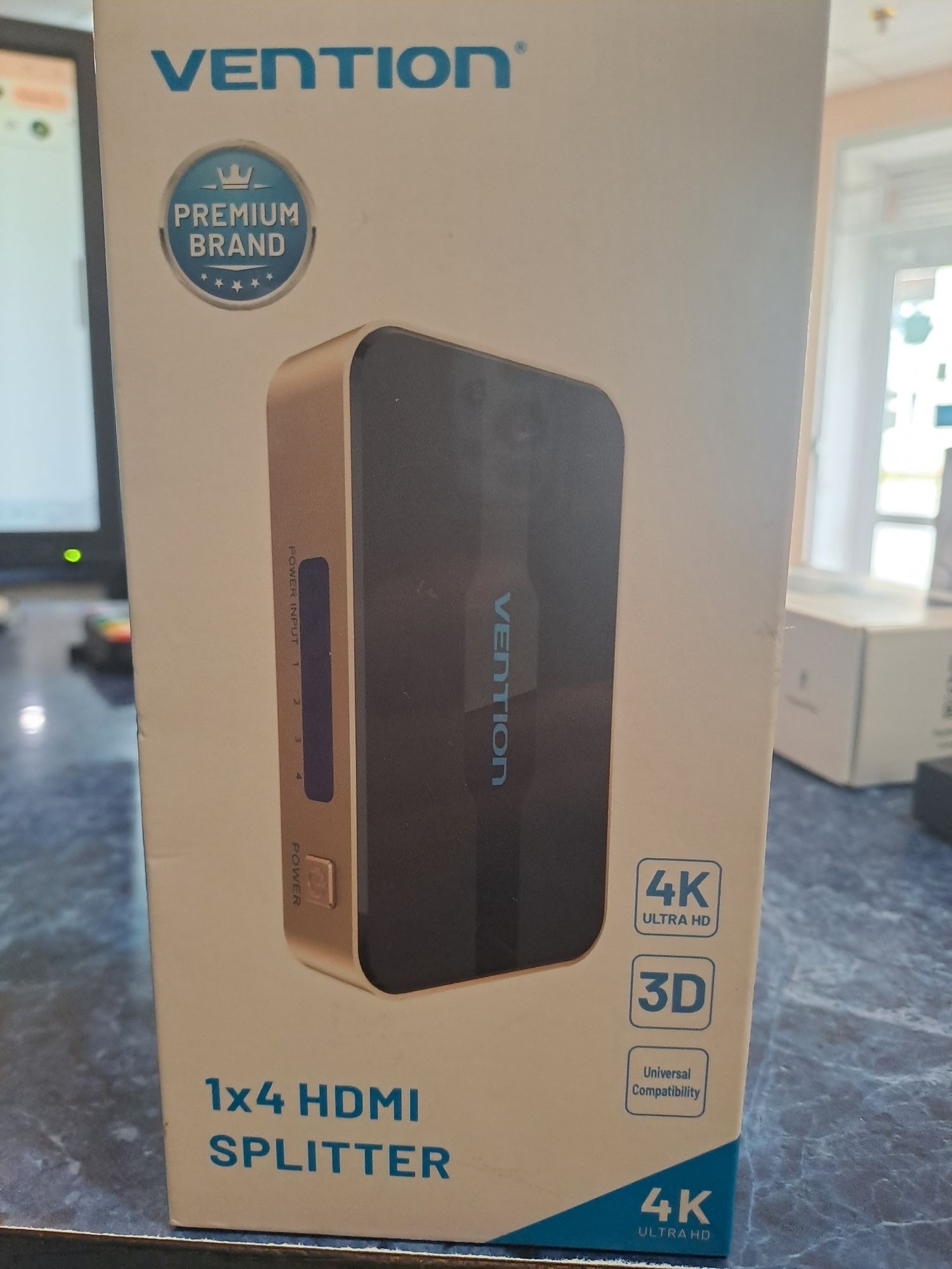 Світчер Vention HDMI 1х4