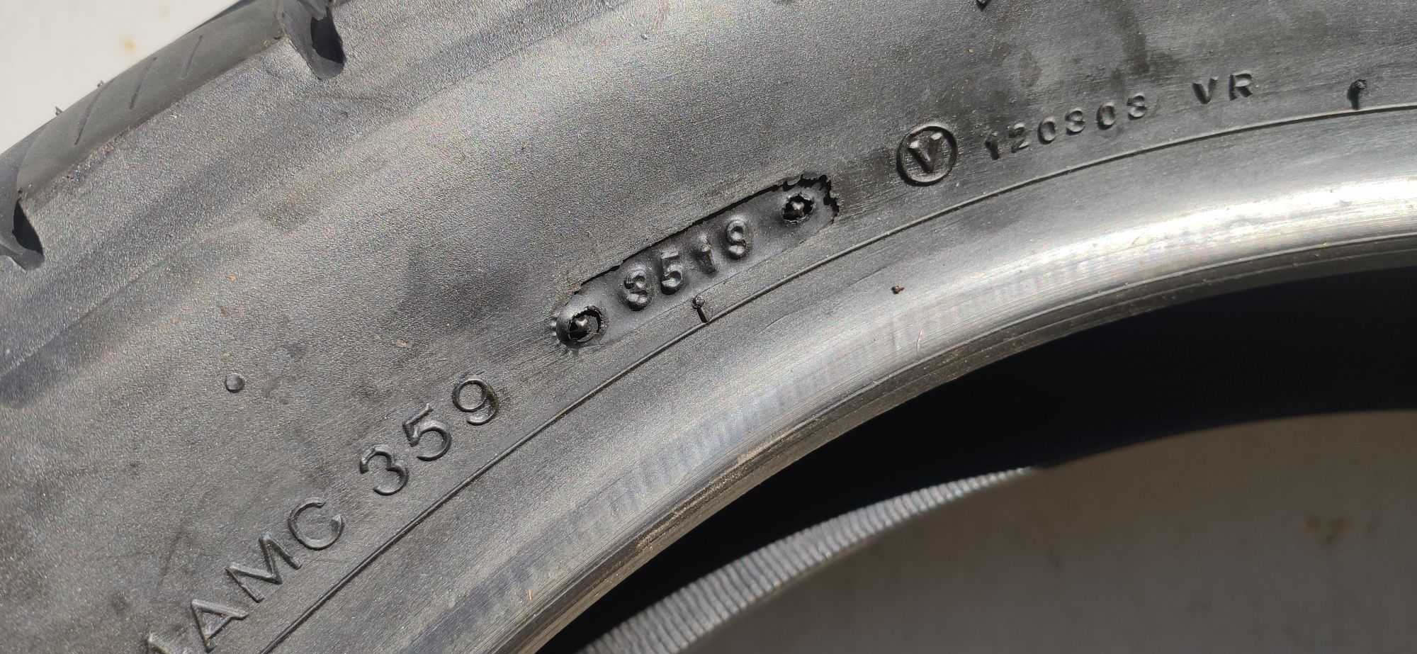 120/90 r18 vee rubber