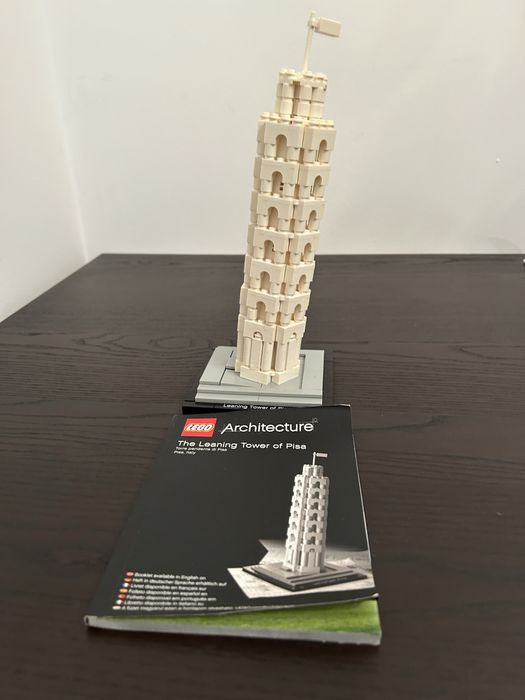 Lego Arquitetura 21015 - The Leaning Tower of Pisa