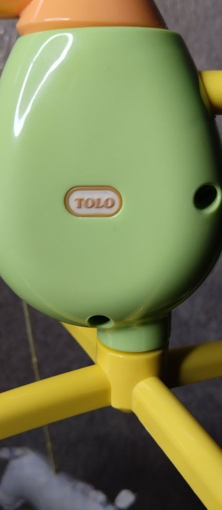 Музыкальный мобиль -карусель фирмы TOLO