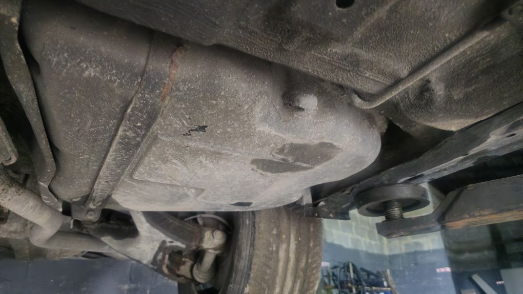 Zbiornik bak paliwa bmw e38 szczelny ładny seria 7