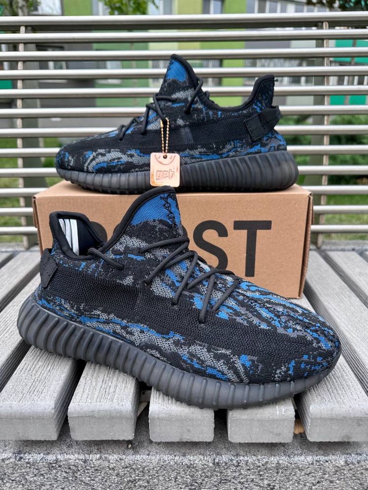 Кроссовки Adidas Yeezy Boost 350 V2 р.42-44