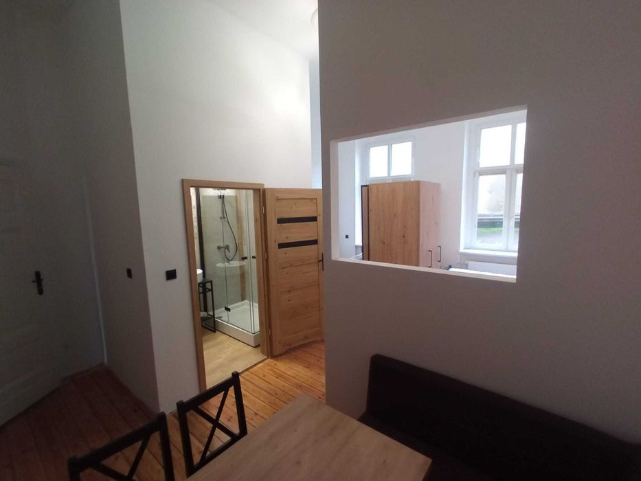 Bezpośrednio do wynajęcia komfortowa kawalerka na starym mieście Toruń