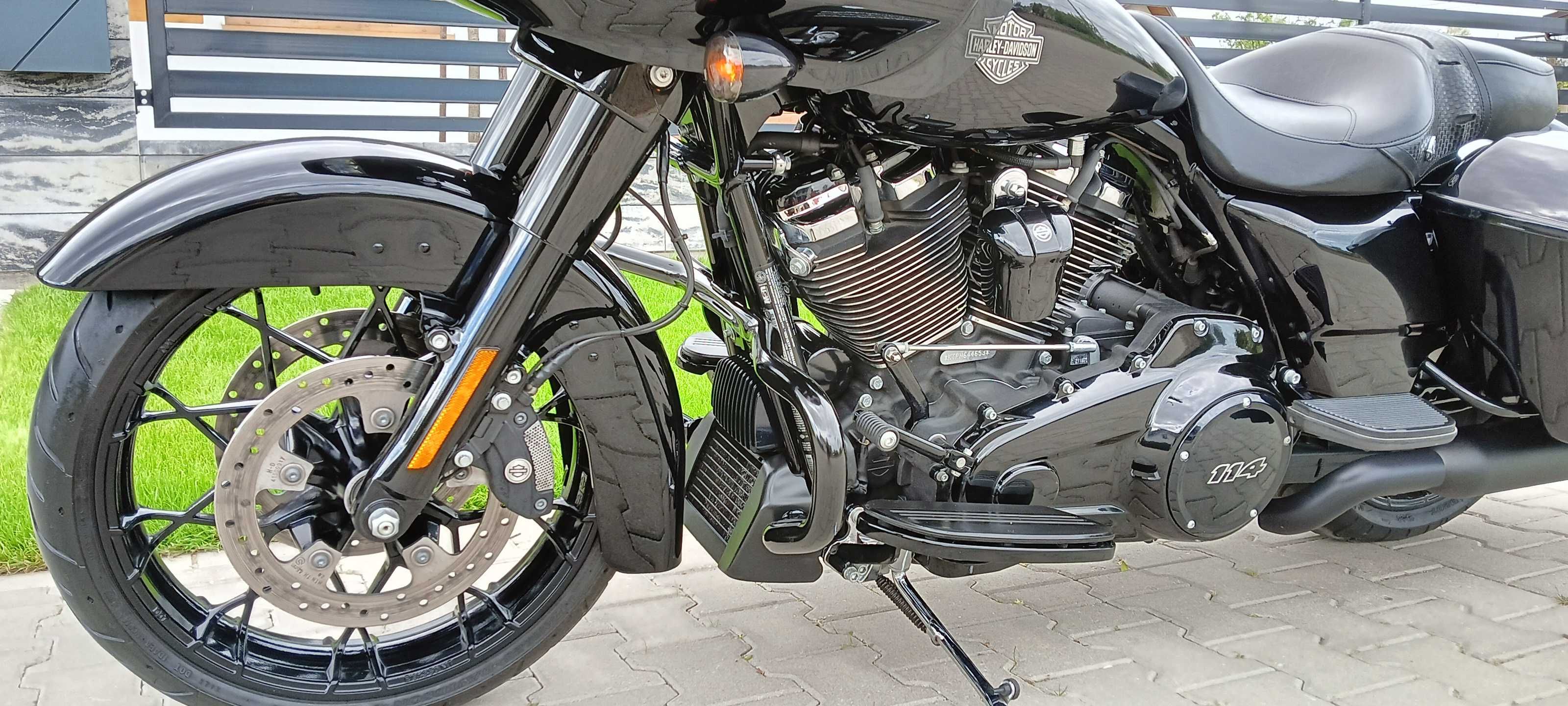 Harley-Davidson Touring Rod Glide 114 Specjal FLTRXS