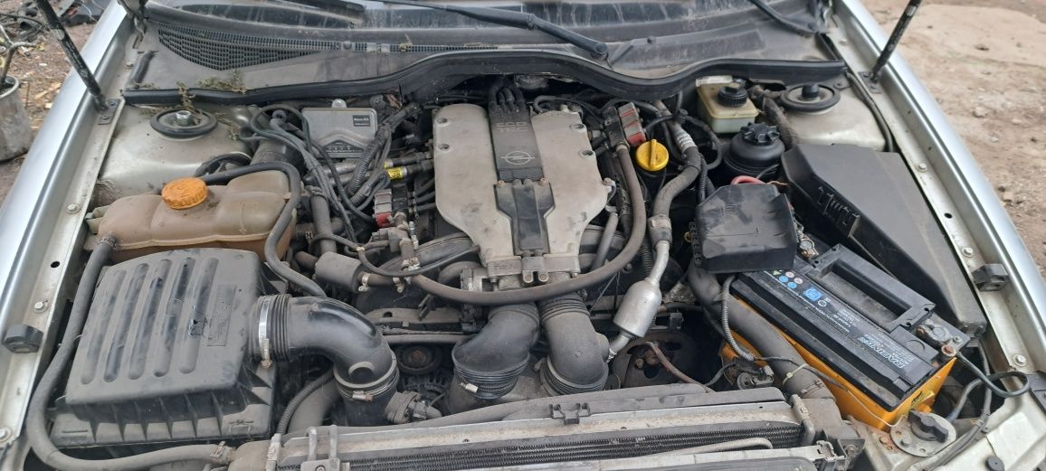 В розборі по запчастинах опель омега б opel omega b