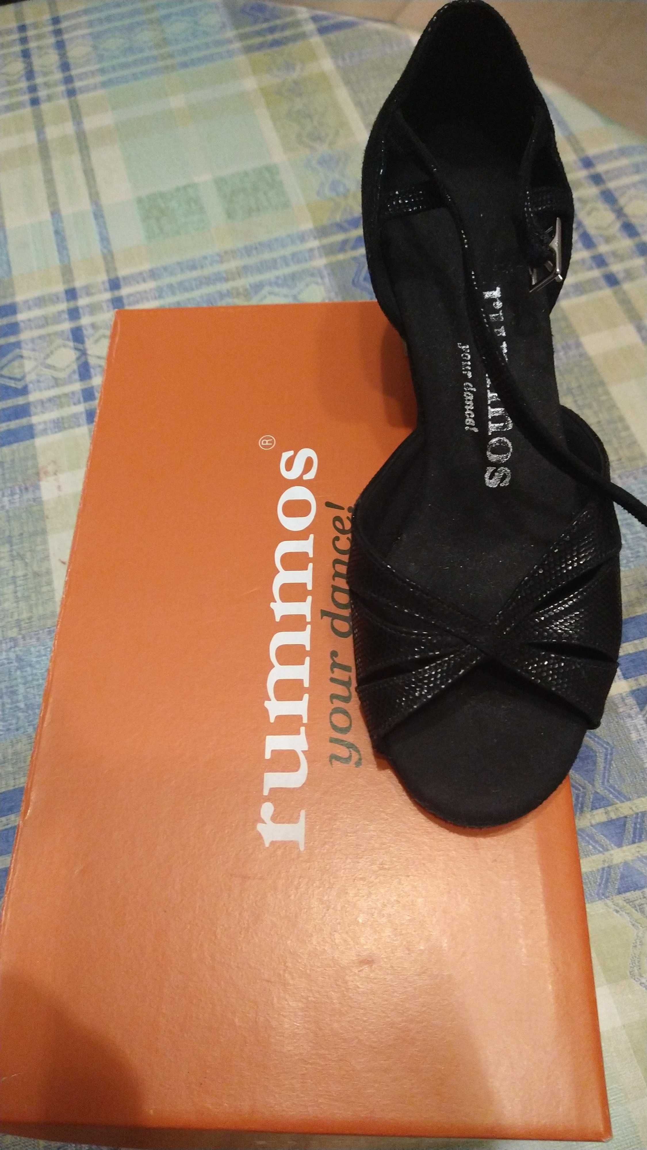 Vendo sapato de dança
