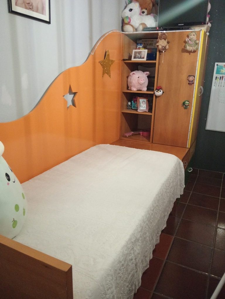 Quarto criança/adolescente