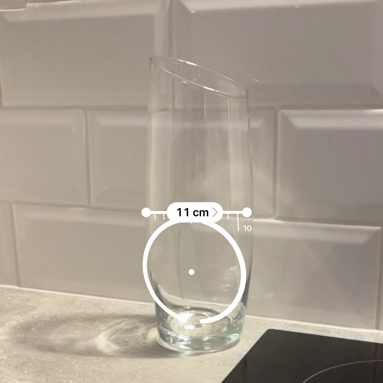 wazon przeźroczysty asymetryczny mały