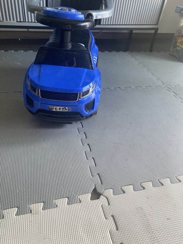 Jezdzik auto pchacz