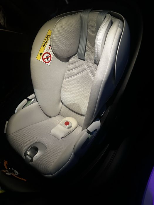 Автокрісло cybex + база