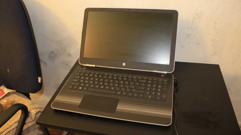 Ноутбук HP на запчастини або відновлення