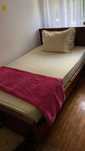Cama e colchão em ótimo estado