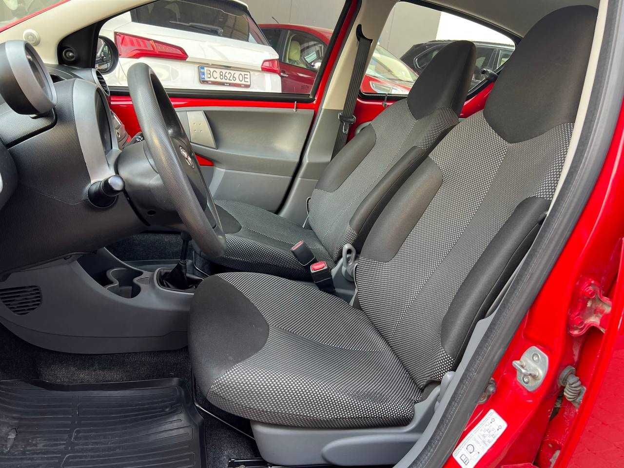 2010 Toyota Aygo   - 4700 $