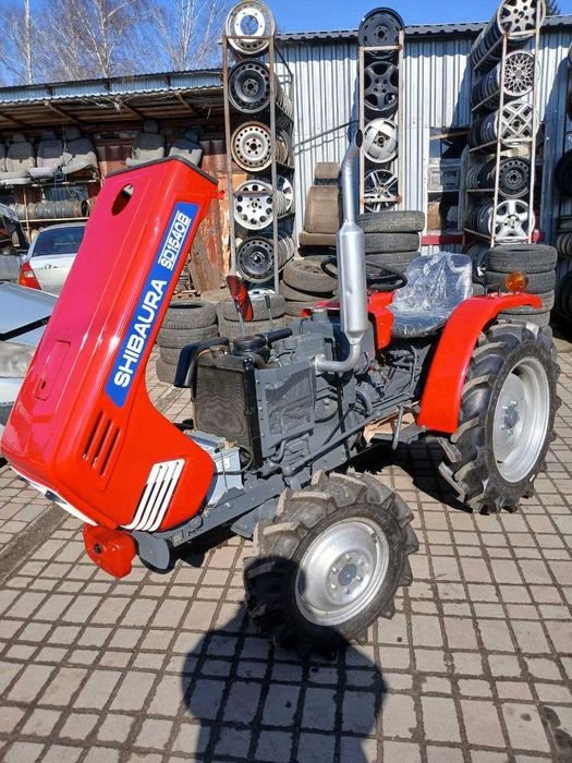 Трактор SHIBAURA SD1540B