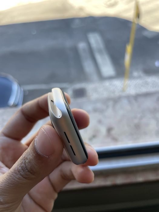 Apple Watch Se bem conservado