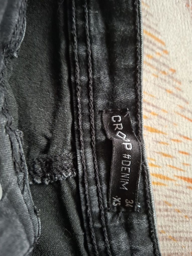 Cropp Denim rozm.34 XS krótkie spodenki jeansowe czarne wysoki stan