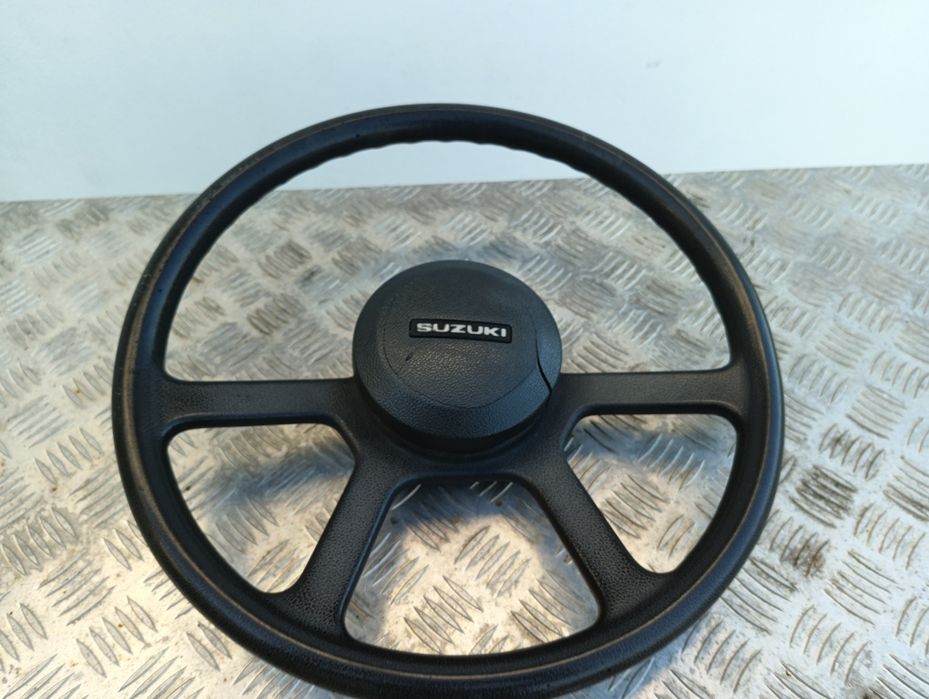 Guiador Suzuki samurai