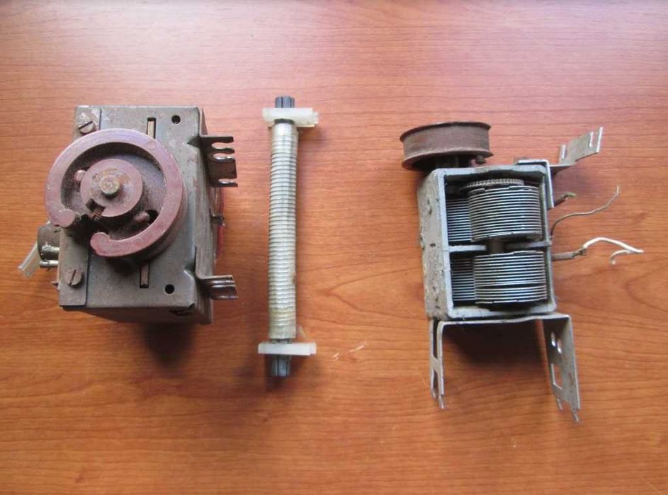 Rádio Peças NordMende Elektra E13 (1960/1961)