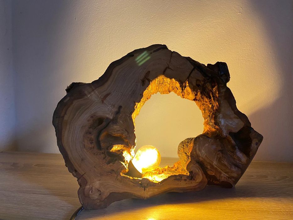 Candeeiro de mesa rustico