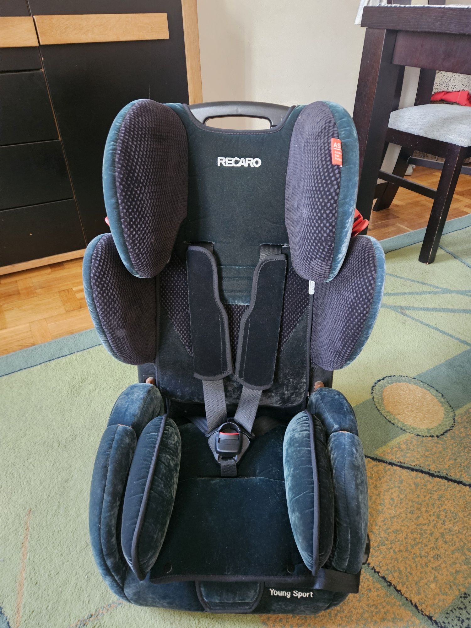 Fotelik  Recaro Young Sport