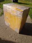 Metalowa skrzynka żółta, gazowa 30x25x40