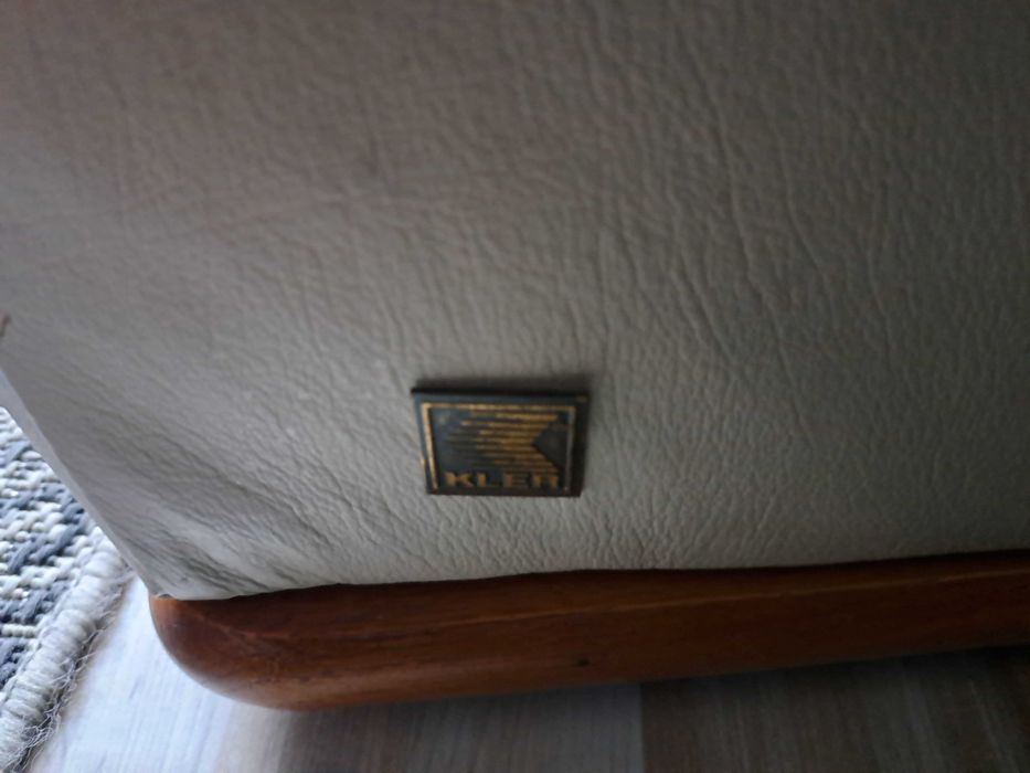 fotel skórzany Kler z pufą