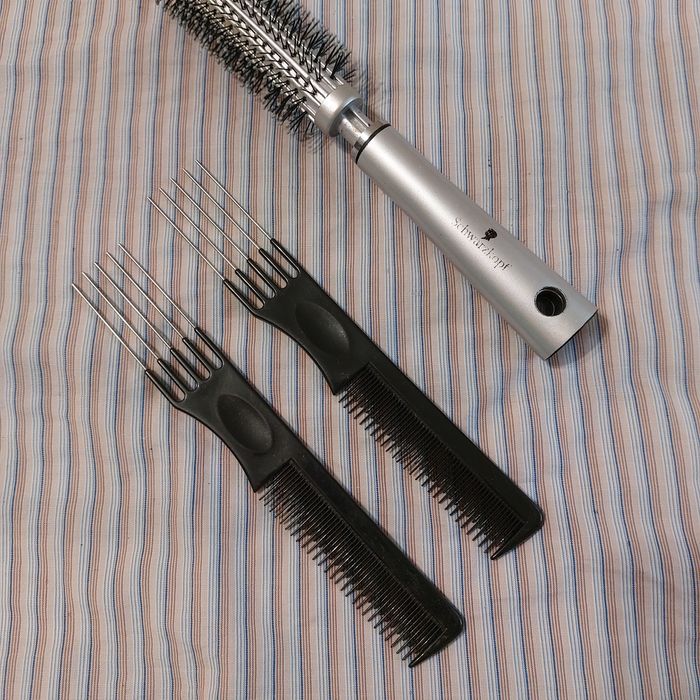 Гребінці та щітка для волосся