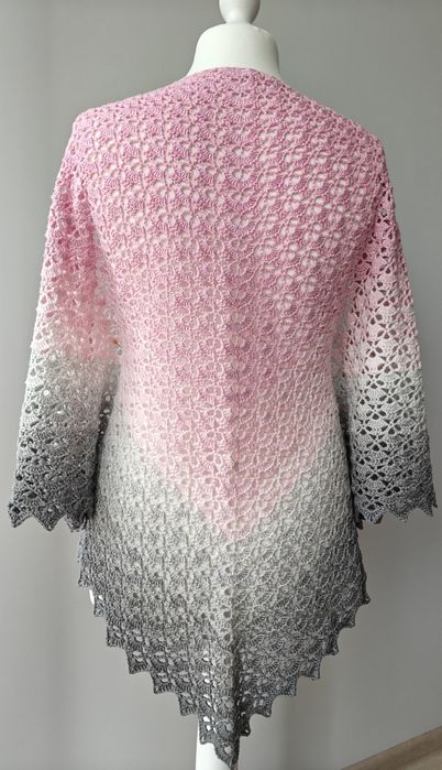 Chusta etola bolerko ręcznie robiona na szydelku