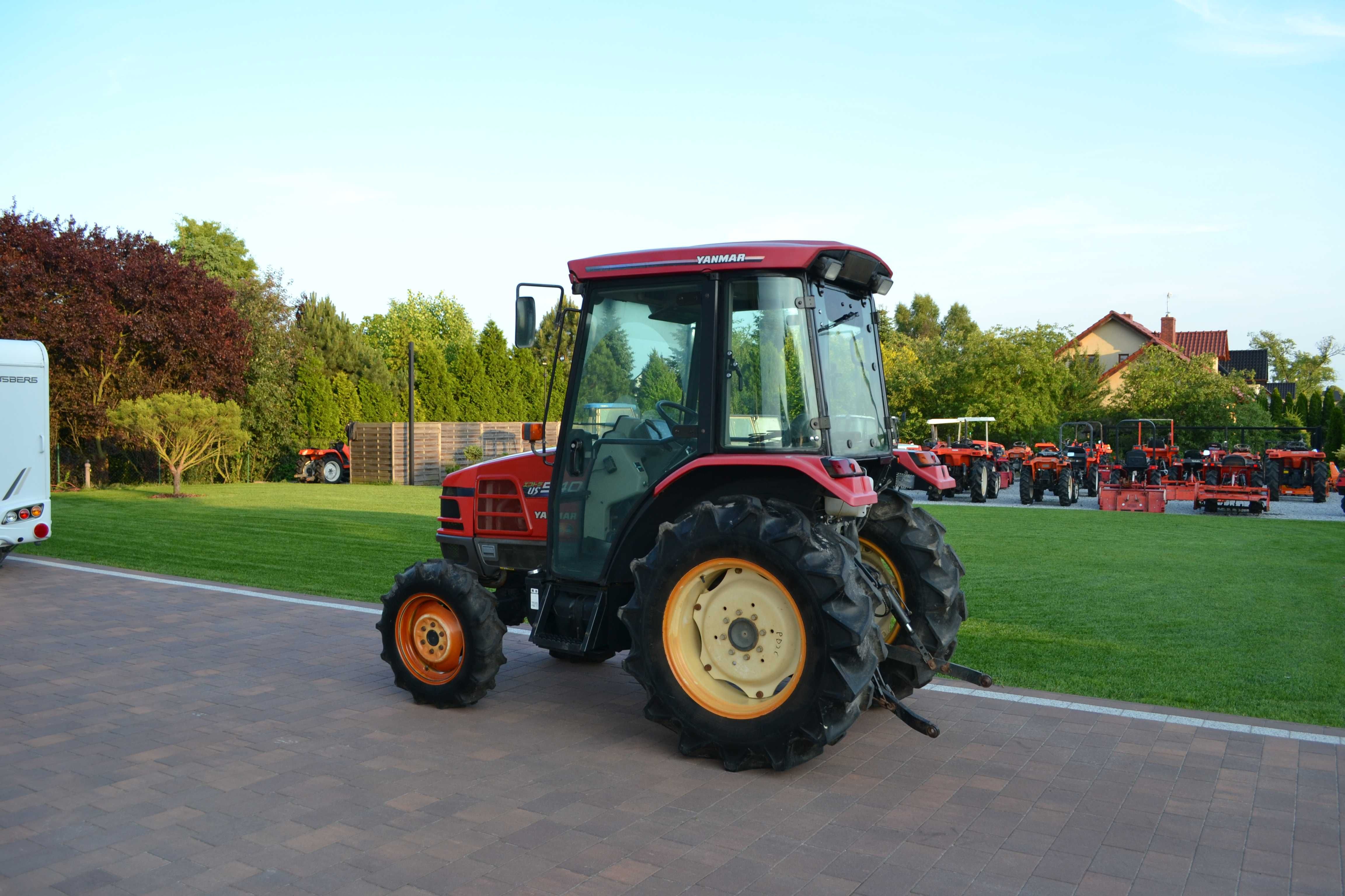 Traktorek japoński mini traktor Kubota Yanmar Kabinowy II japonski