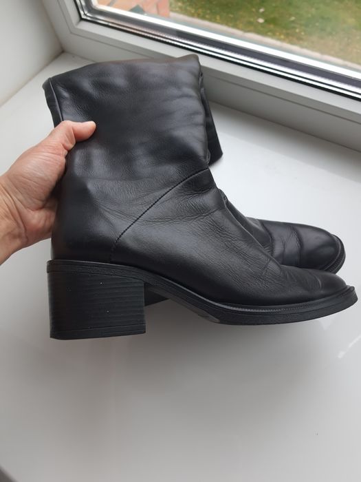 Зимові шкіряні високі чоботи, 39 розмір