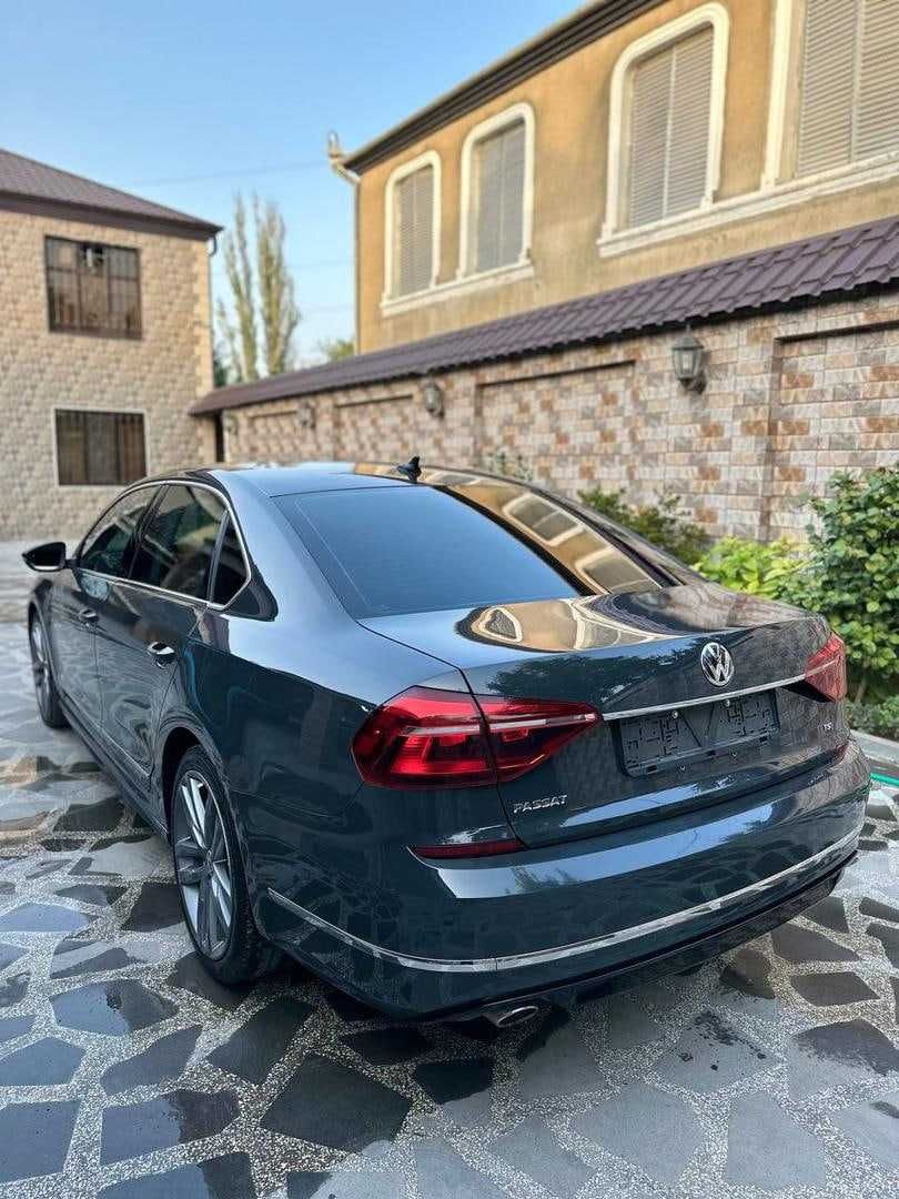 Wolkswagen Passat R-Line 2017 1.8L
