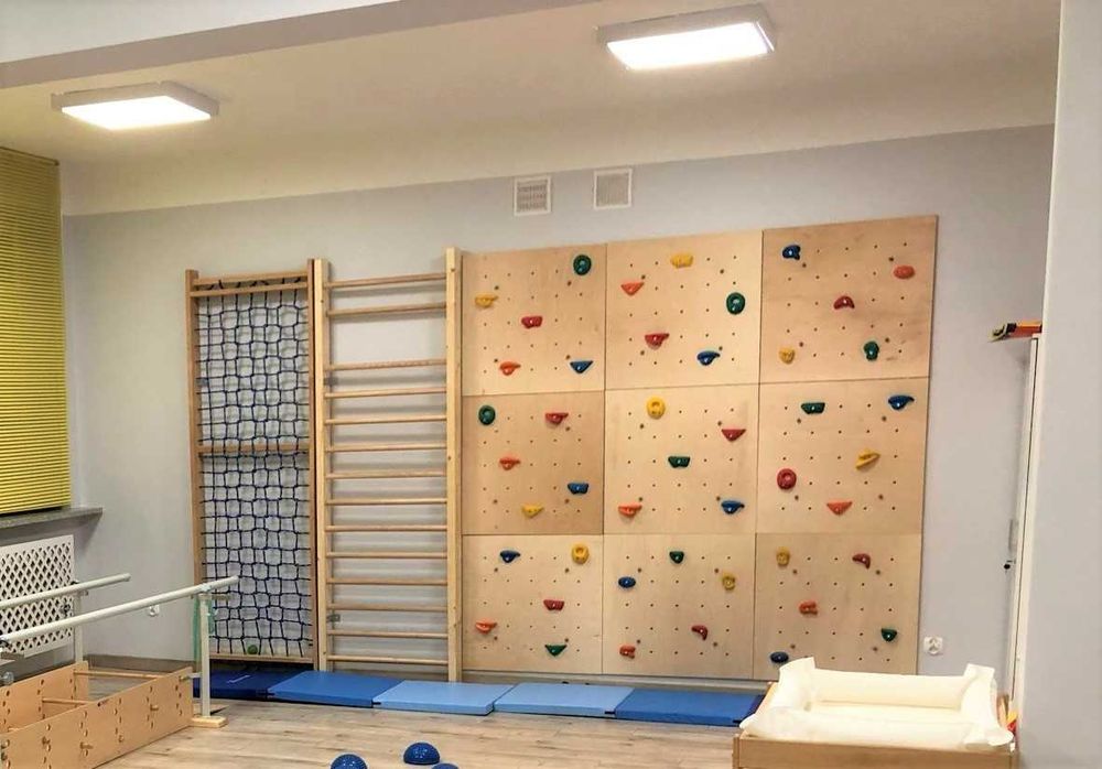 Ścianka wspinaczkowa dla dzieci domowa 225x75 + 15 kamieni chwyty