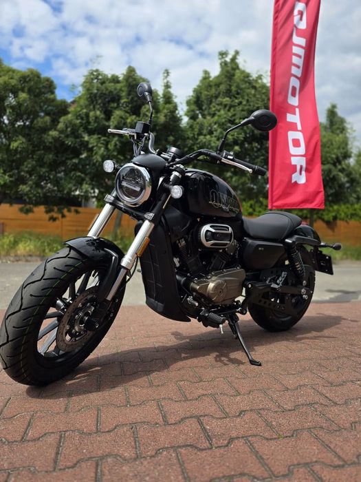 QJMOTOR SRV 125V Silnik V-TWIN