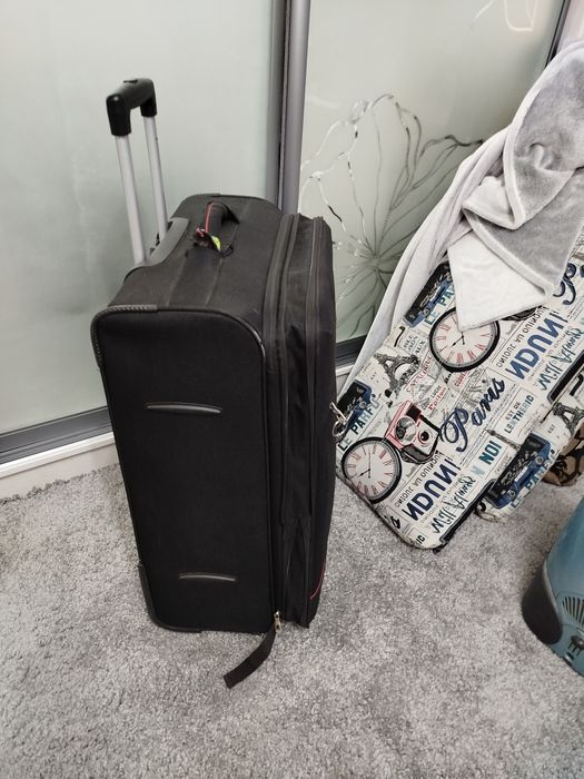 Сучасна валіза для подорожей, , велика та дуже,вмістка