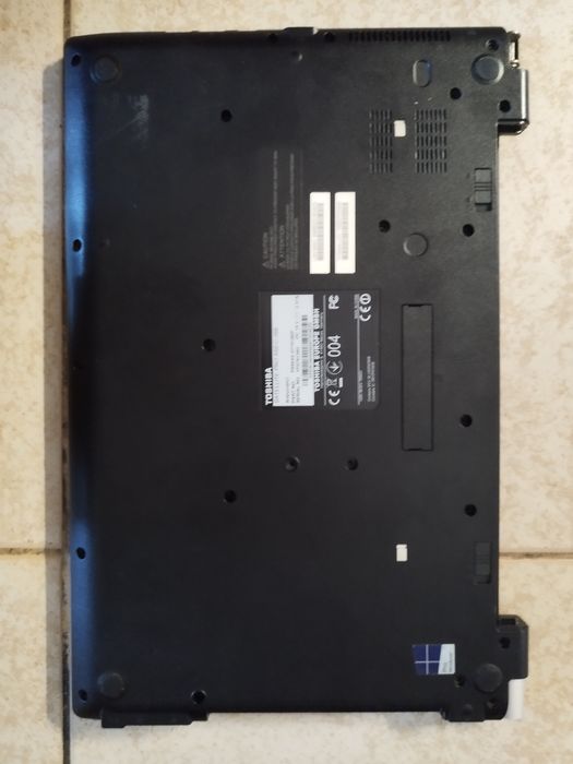 2 portáteis para peças