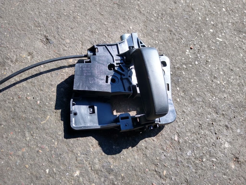 Zamek drzwi prawy przesuwane Citroen Berlingo III Partner oryginał 08-