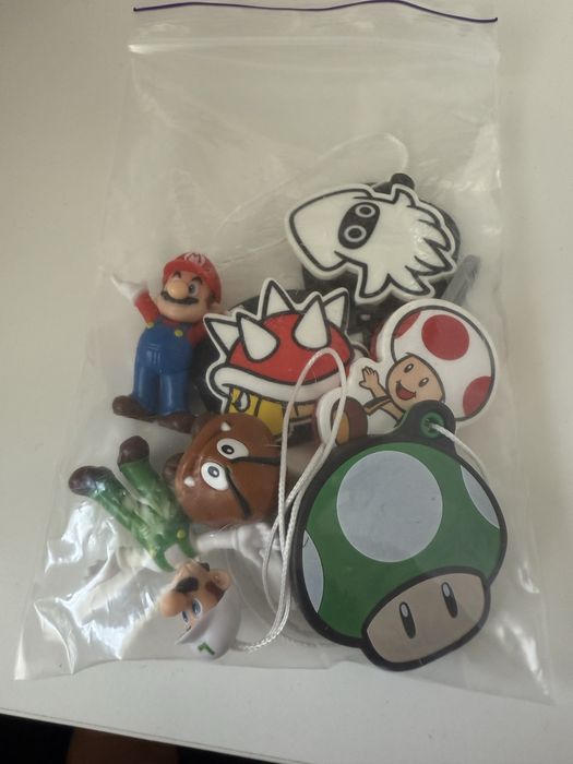 Kinder Joy Mario / Conjunto de Brinquedos Mario Kinder