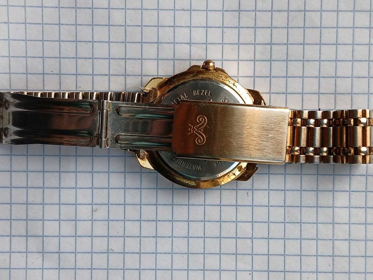 Годинник чоловічий Bulova (United Colors of Benetton)
