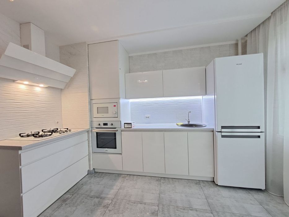 Андріївський БЕЗПЕРЕБІЙНИЙ Wi-fi, гаряча вода,  квартира подобово