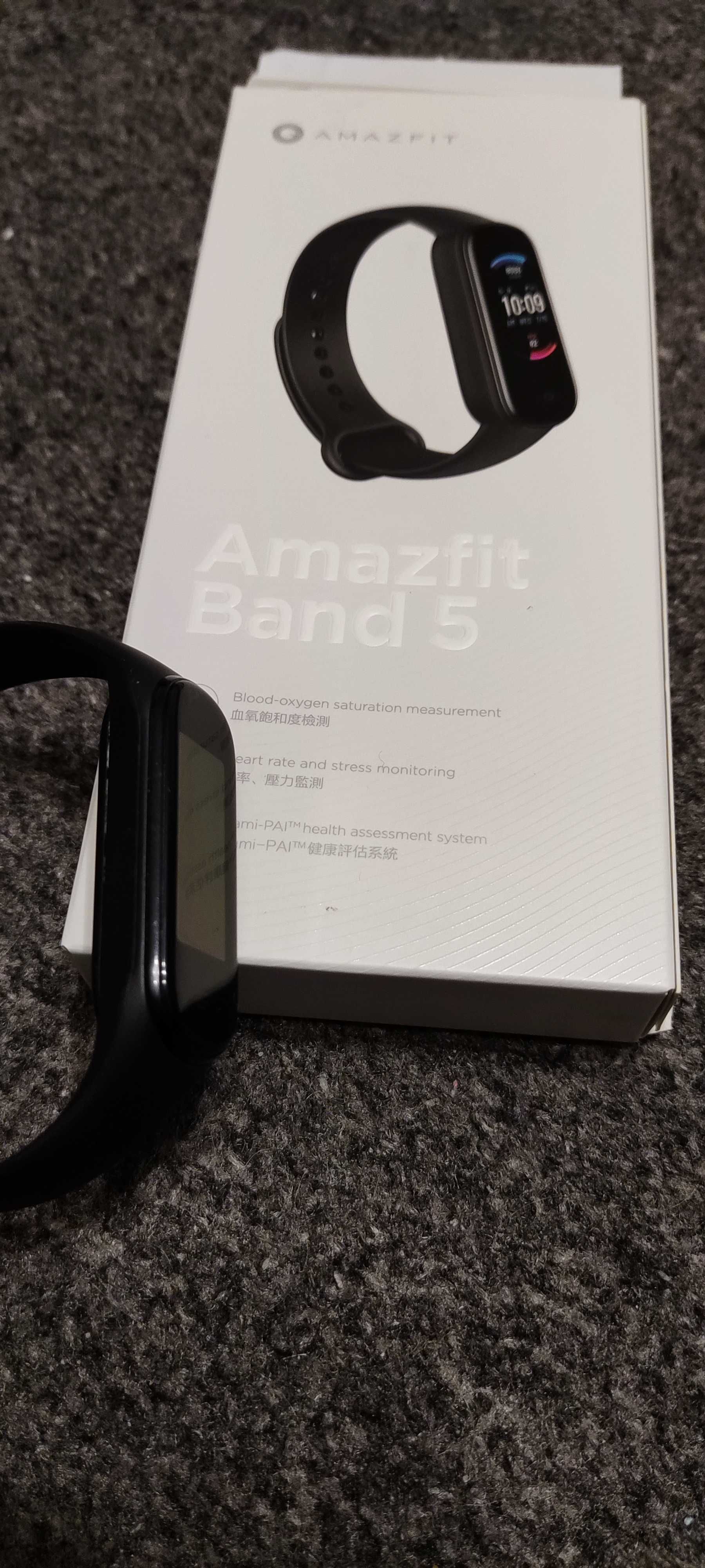 Amazfit Band 5 Opaska sportowa / smartband,stan bdb, SpO2 pulsoksymetr