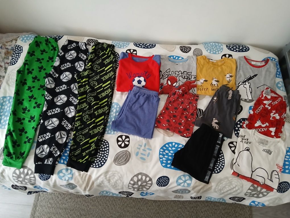 Pijamas e robes  9/10 anos