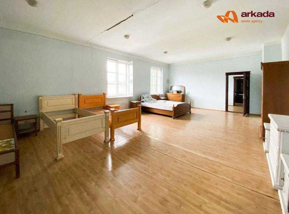 Продаю виробничо-складське приміщення в с. Вістова