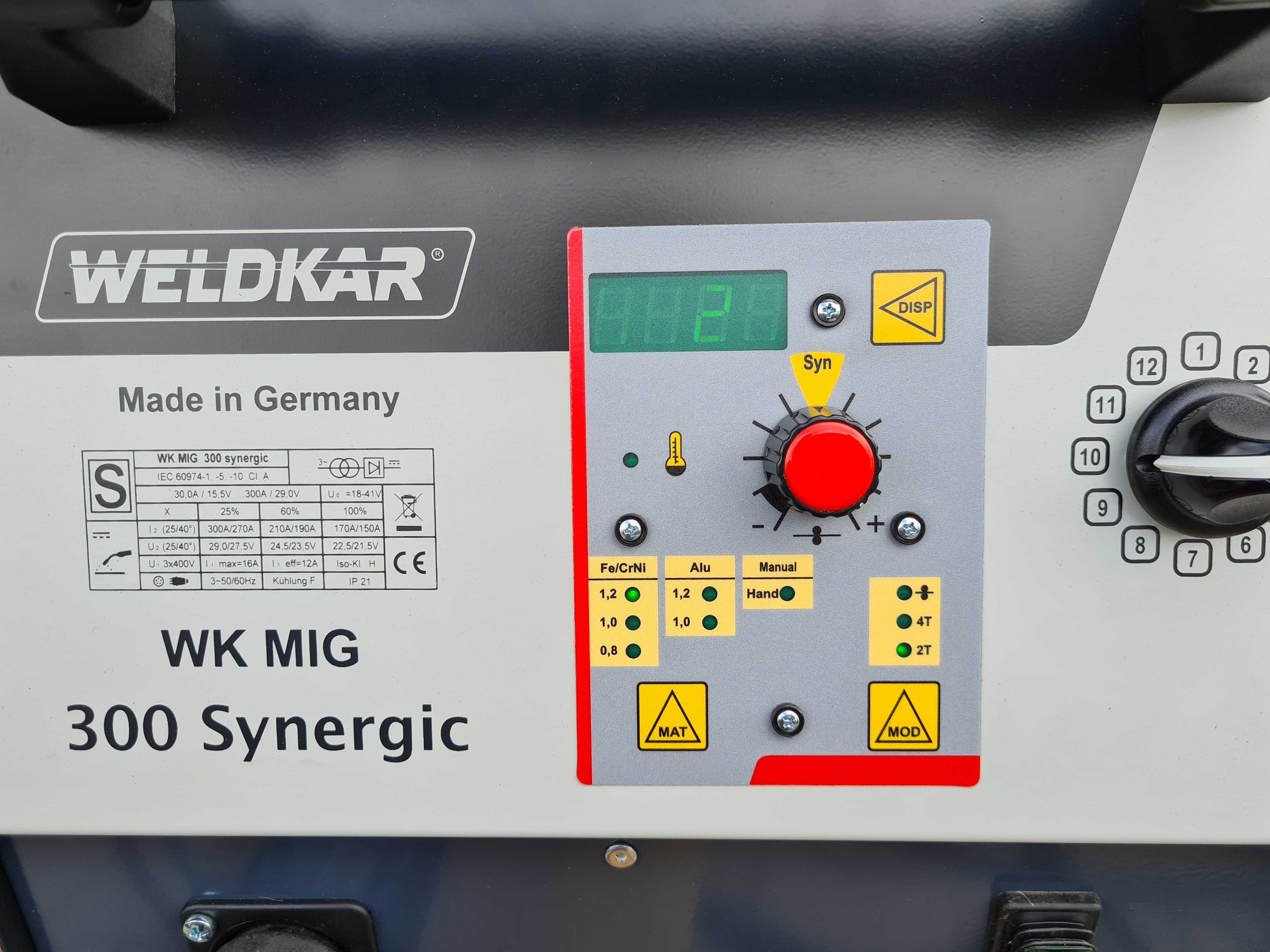 Spawarka MIG CEBORA 300 Synergic 300A